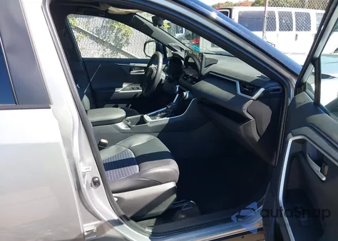 2024 Toyota Rav4 Hybrid Xse from USA, damaged, VIN 4T3E6RFVXRU172931